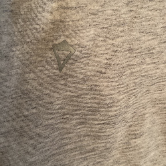 Ivivva Lululemon Happy Livin tank size 8 grey cotton tanks - Picture 8 of 8